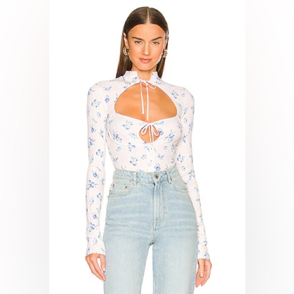 GUIZIO milkmaid shirt Floral Thermal‎ waffle Knit cut out sexy Tie Top Blue Rose